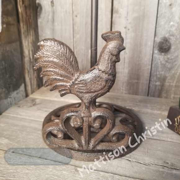 Rooster Cast Iron Paper Towel Holder - Picture 2 of 5